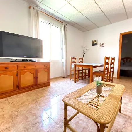 Center Apartment *